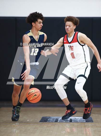 Thumbnail 1 in  Notre Dame (SO) @ Harvard-Westlake photogallery.