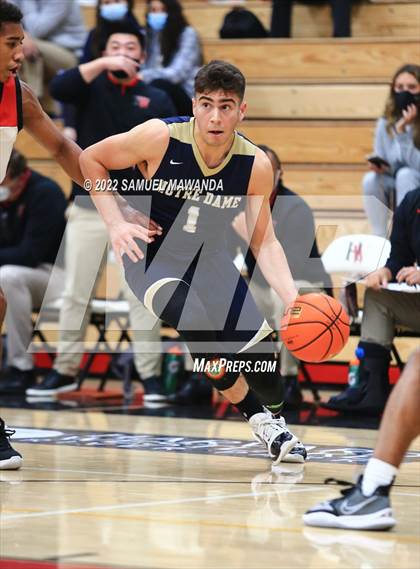 Thumbnail 2 in  Notre Dame (SO) @ Harvard-Westlake photogallery.