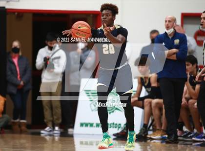Thumbnail 1 in  Notre Dame (SO) @ Harvard-Westlake photogallery.