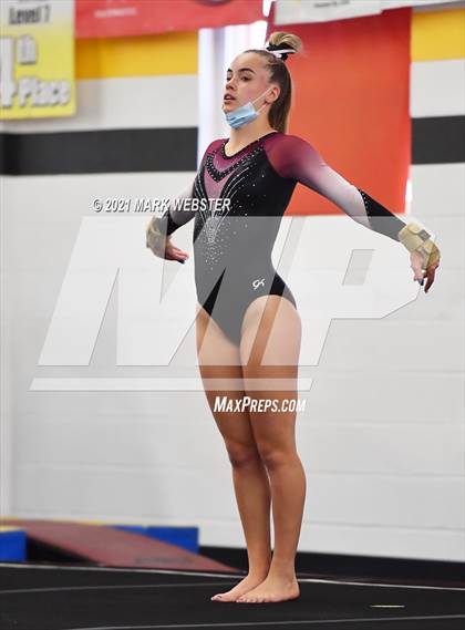 Thumbnail 1 in Frontier vs Orchard Park vs Clarence photogallery.