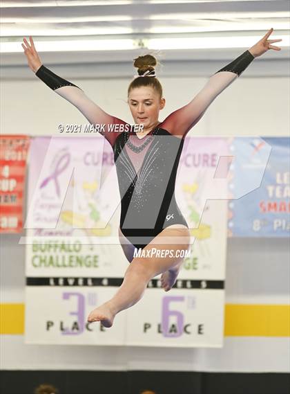 Thumbnail 3 in Frontier vs Orchard Park vs Clarence photogallery.