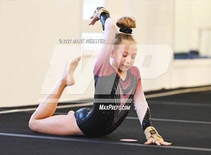 Thumbnail 3 in Frontier vs Orchard Park vs Clarence photogallery.