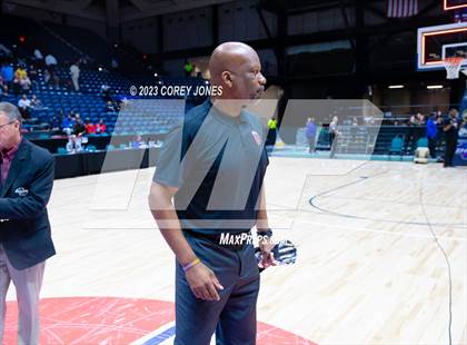 Thumbnail 3 in Alexander vs Lee County (GHSA 6A State Championship) photogallery.