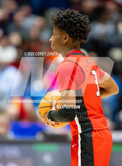 Thumbnail 2 in Alexander vs Lee County (GHSA 6A State Championship) photogallery.