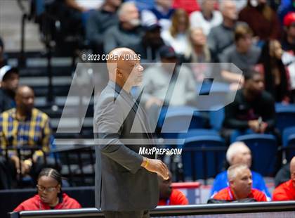 Thumbnail 2 in Alexander vs Lee County (GHSA 6A State Championship) photogallery.