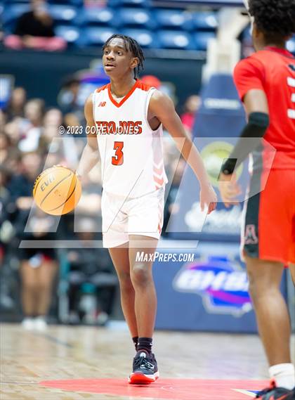 Thumbnail 2 in Alexander vs Lee County (GHSA 6A State Championship) photogallery.
