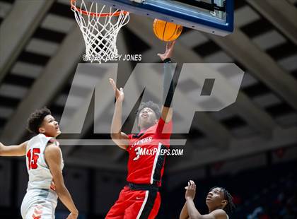 Thumbnail 3 in Alexander vs Lee County (GHSA 6A State Championship) photogallery.