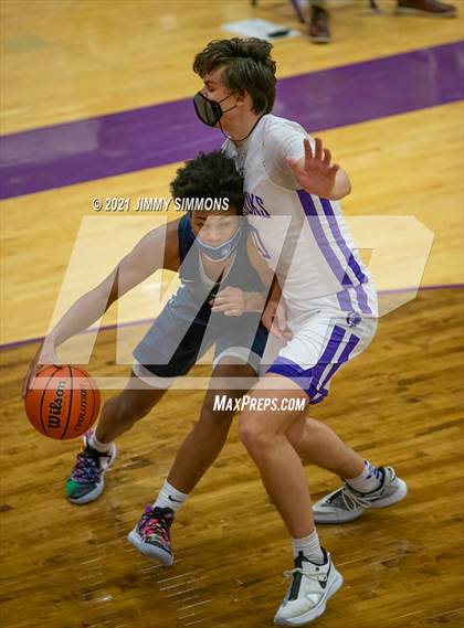 Thumbnail 2 in Belleville East @ Collinsville photogallery.