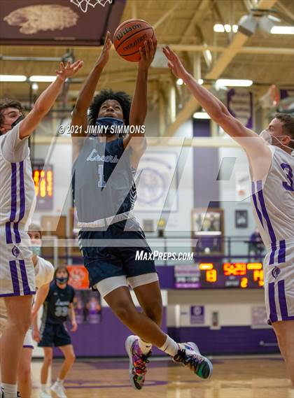 Thumbnail 2 in Belleville East @ Collinsville photogallery.