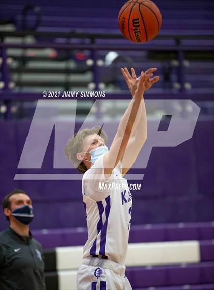 Thumbnail 2 in Belleville East @ Collinsville photogallery.