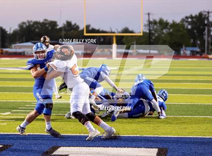 Thumbnail 1 in Grand Saline vs Rains photogallery.