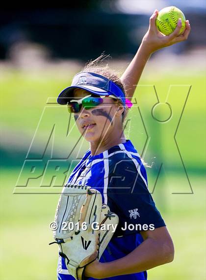 Thumbnail 1 in Shasta vs. Rocklin (Stephanie LeDoux Tournament) photogallery.