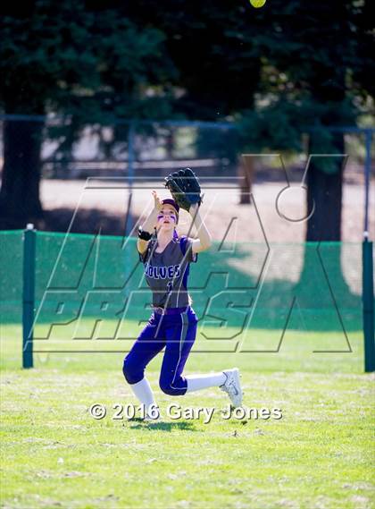 Thumbnail 2 in Shasta vs. Rocklin (Stephanie LeDoux Tournament) photogallery.