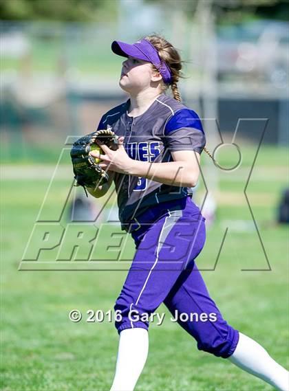 Thumbnail 3 in Shasta vs. Rocklin (Stephanie LeDoux Tournament) photogallery.