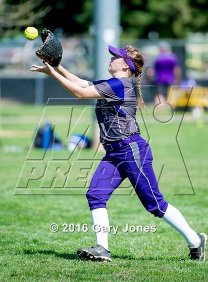 Thumbnail 2 in Shasta vs. Rocklin (Stephanie LeDoux Tournament) photogallery.
