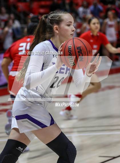 Thumbnail 3 in Lehi vs. East (UHSAA Quarter Final) photogallery.