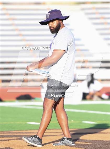 Thumbnail 2 in Washington vs. Trevor Browne (Trevor Browne 7 on 7) photogallery.