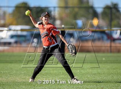 Thumbnail 3 in Sterling vs. Lamar (CHSAA 3A Quarterfinals) photogallery.