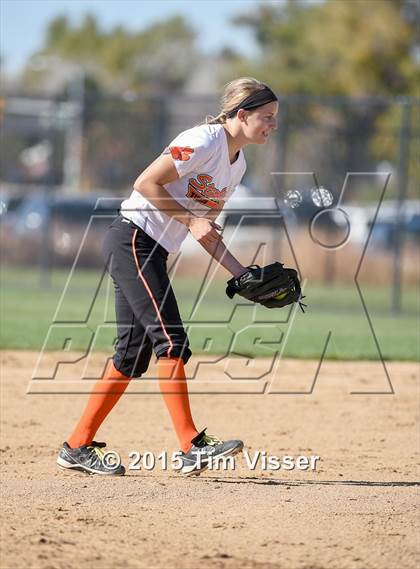 Thumbnail 3 in Sterling vs. Lamar (CHSAA 3A Quarterfinals) photogallery.