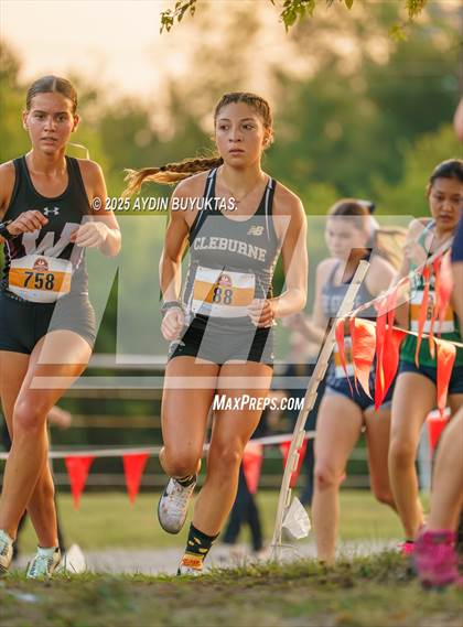 Thumbnail 2 in Lovejoy XC Fall Festival 2025 Girls Elite Varsity photogallery.