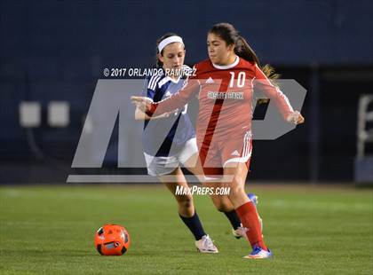 Thumbnail 2 in Mater Dei Catholic vs Castle Park (Soccer at the Q) photogallery.