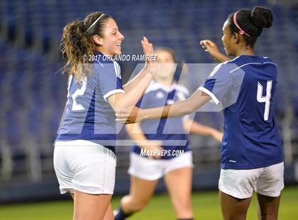 Thumbnail 1 in Mater Dei Catholic vs Castle Park (Soccer at the Q) photogallery.