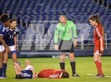 Thumbnail 2 in Mater Dei Catholic vs Castle Park (Soccer at the Q) photogallery.