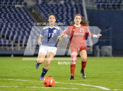 Thumbnail 2 in Mater Dei Catholic vs Castle Park (Soccer at the Q) photogallery.