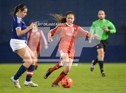 Thumbnail 3 in Mater Dei Catholic vs Castle Park (Soccer at the Q) photogallery.