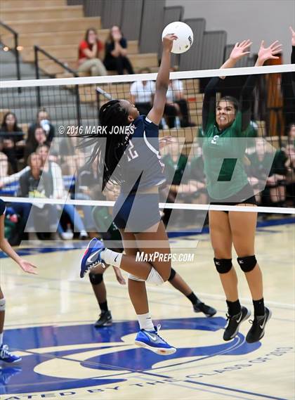 Thumbnail 3 in Centennial vs. Sunnyslope (AIA D5 Final) photogallery.