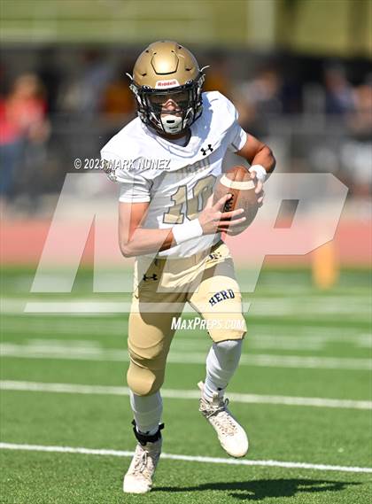 Thumbnail 2 in Elk Grove @ Jesuit photogallery.