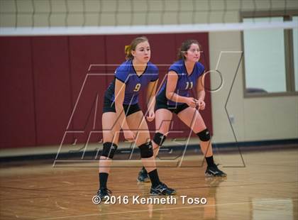 Thumbnail 3 in D'Hanis vs. Lanier (Arabian Round-up) photogallery.