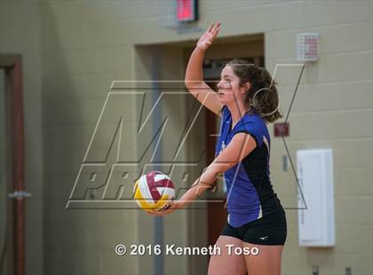 Thumbnail 1 in D'Hanis vs. Lanier (Arabian Round-up) photogallery.