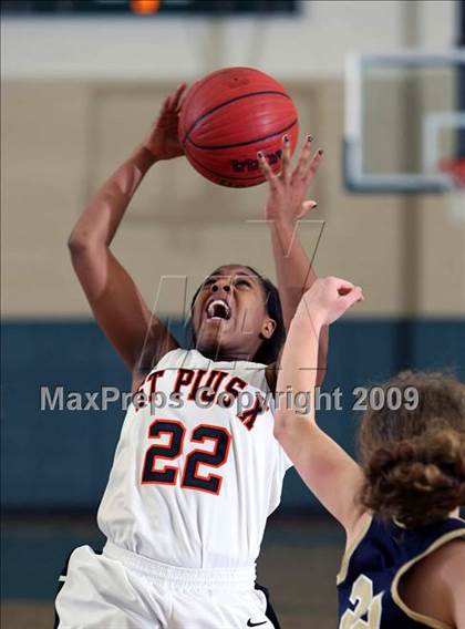 Thumbnail 1 in St. Pius X vs Second Baptist (John Cooper Invitational 2009) photogallery.