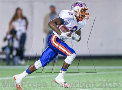 Thumbnail 2 in Washington vs. Bolles (FHSAA 4A Final)  photogallery.
