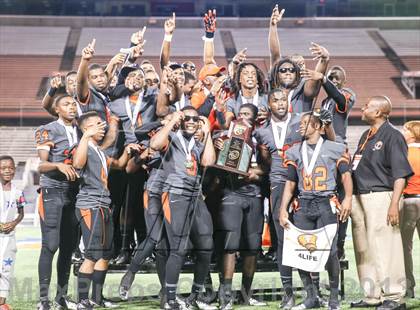 Thumbnail 3 in Washington vs. Bolles (FHSAA 4A Final)  photogallery.