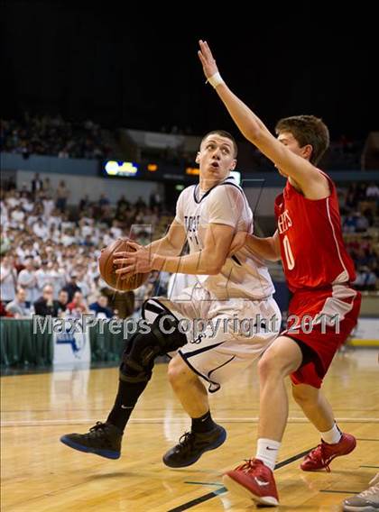 Thumbnail 2 in St. John's Prep vs. St. John's (MIAA Division 1 Final) photogallery.