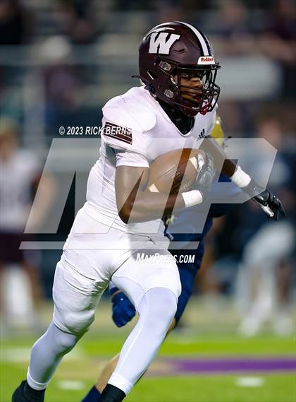 Thumbnail 3 in Lake Creek vs Waller photogallery.
