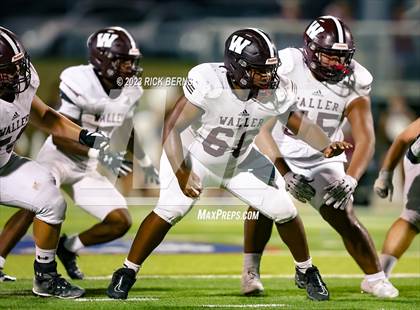 Thumbnail 2 in Lake Creek vs Waller photogallery.