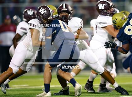 Thumbnail 3 in Lake Creek vs Waller photogallery.