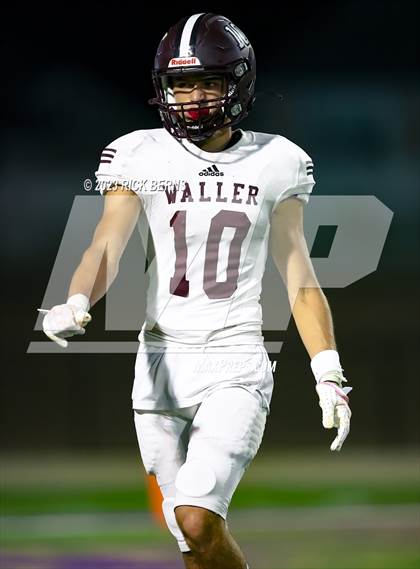 Thumbnail 2 in Lake Creek vs Waller photogallery.