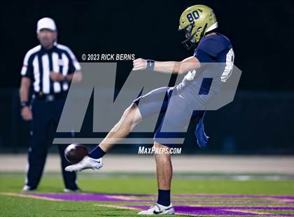 Thumbnail 3 in Lake Creek vs Waller photogallery.
