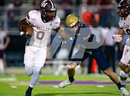 Thumbnail 1 in Lake Creek vs Waller photogallery.