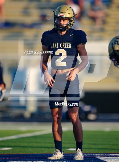 Thumbnail 3 in Lake Creek vs Waller photogallery.