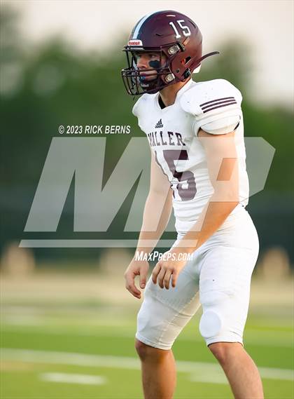 Thumbnail 3 in Lake Creek vs Waller photogallery.
