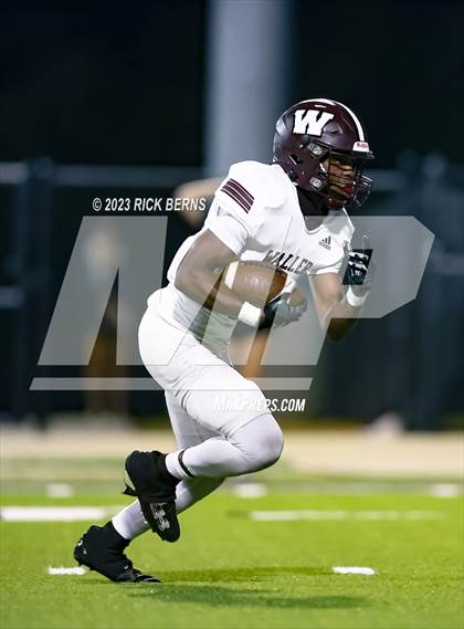 Thumbnail 1 in Lake Creek vs Waller photogallery.