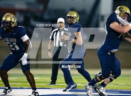 Thumbnail 2 in Lake Creek vs Waller photogallery.