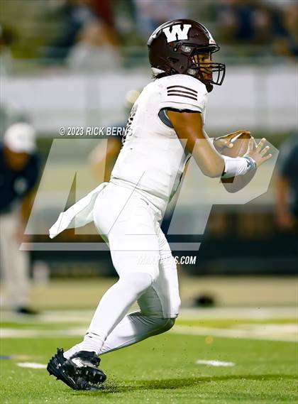 Thumbnail 3 in Lake Creek vs Waller photogallery.