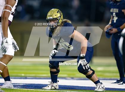 Thumbnail 3 in Lake Creek vs Waller photogallery.