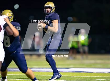 Thumbnail 3 in Lake Creek vs Waller photogallery.